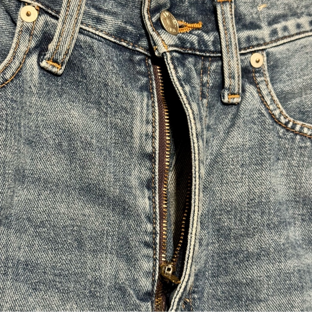 MADEWELL The Mom Jean High Rise Cut Off Frayed Hem Cotton Denim Shorts - Picture 10 of 12
